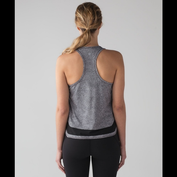 Lululemon smooth stride UV Protection tank - Picture 2 of 4